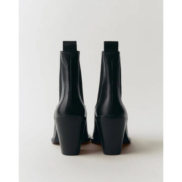 MANGO $150 LEATHER POINTED TOE ANKLE BOOTS 40 - Picture 3 of 6